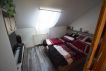 Eladó 200 m2 ház - Baracs