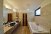 Eladó 150 m2 ház - Pécel