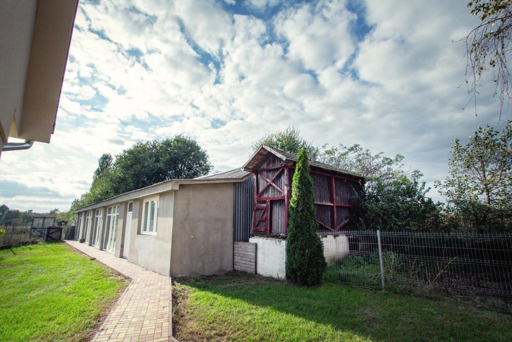 Eladó 500 m2 ház - Debrecen