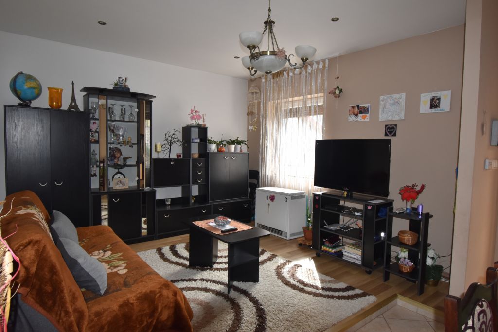 Eladó 66 m2 lakás - Dunaföldvár