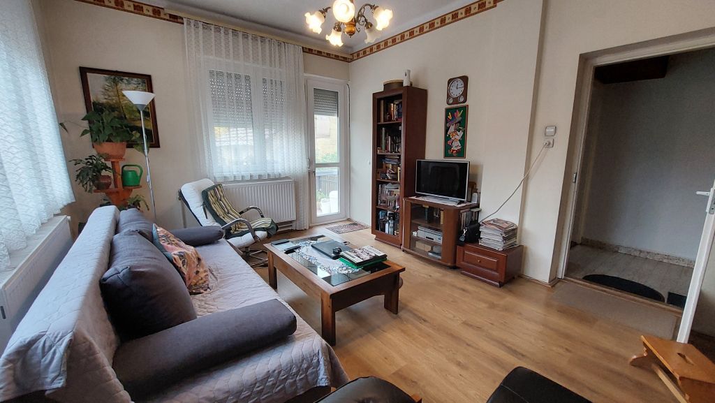 Eladó 116 m2 ház - Dunakeszi