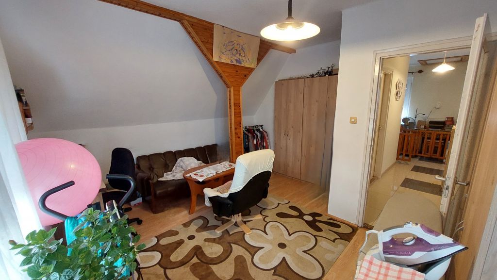 Eladó 116 m2 ház - Dunakeszi