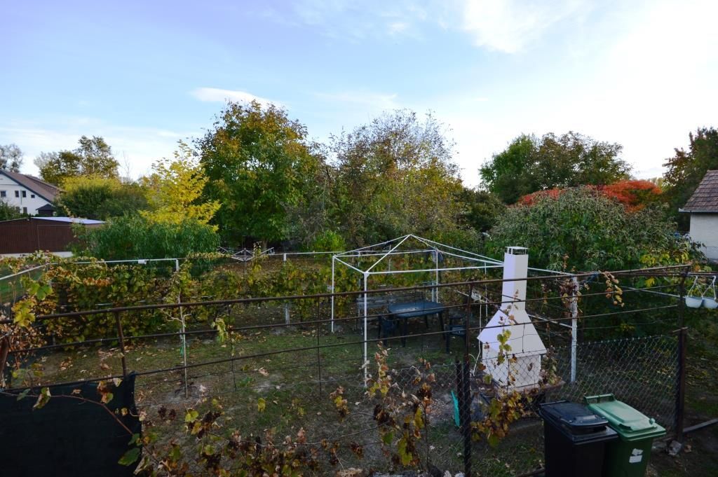 Eladó 106 m2 ház - Ercsi