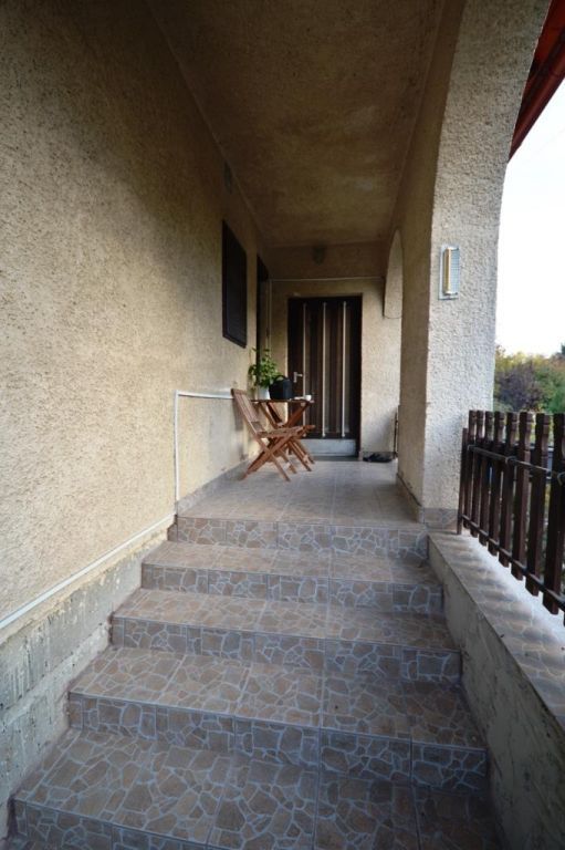 Eladó 106 m2 ház - Ercsi